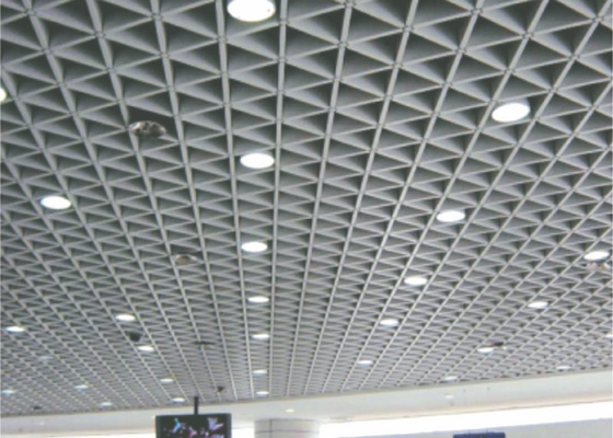 競技場/地下鉄のための中断された装飾的な金属の格子天井のアルミニウム三角形
